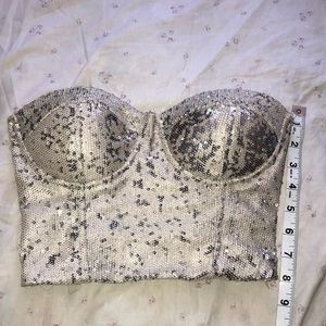 ✨💿Sequin crop top💿✨